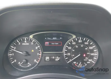 2014 Nissan Pathfinder S z USA, uszkodzony, nr VIN 5N1AR2MM0EC730592